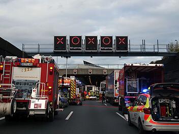 Lkw-Unfall bei H&ouml;sbach