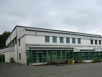 Die Heizungsanlage des Komplexes Schule/Leßbachtalhalle (Bild) ist sanierungsbedürftig. Foto: K.-H. Hofmann