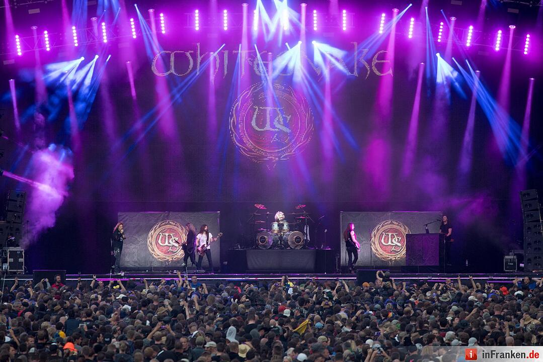 Die britische Band Whitesnake steht am 04.08.2016 in Wacken (Schleswig-Holstein) auf der Bühne des Wacken Open Air.