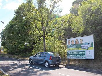 Früher warb der Marlboro-Mann auf Plakatwänden für Zigaretten, heute sucht das Juliusspital auf diesem Weg Pflegekräfte.Heike Beudert