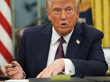 Amtseinführung Trump: Er unterschreibt sofort ein Dekret nach dem anderen - ein Überblick