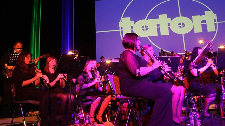"Tatort" Stadthalle: Das Sinfonische Blasorchester Kasendorf präsentierte sich bei der Mai-Musica in Bestform. Fotos: Sonja Adam