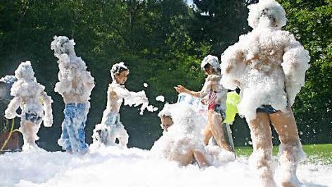 Sport und Spaß vereint: Der "Haba"-Familientriathlon ist ein Erfolgsmodell aus der Ideenschmiede des Familienbüros. Foto: CT-Archib