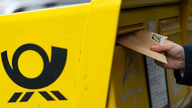 Wer Postkarten und Briefe verschickt, muss sich auf h&ouml;here Kosten einstellen.