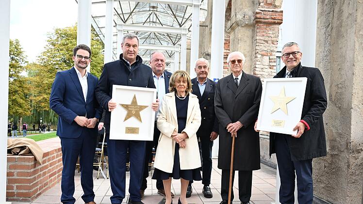 Erste Sterne auf Bayerischem Ehrenweg enth&uuml;llt