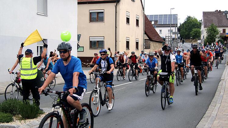 Die BR-Radltour zog durch den Seebachgrund. Foto: Richard Sänger
