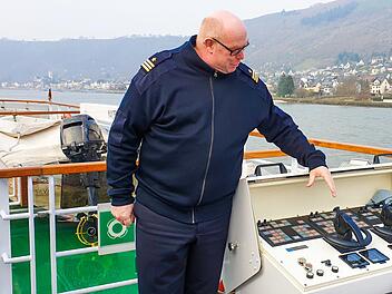 Seine Heimat ist nicht das Meer, aber der Fluss: Bart van der Meer arbeitet als selbstständiger Kapitän auf Passagier- und Frachtschiffen und befährt unter anderem Main und Rhein.privat