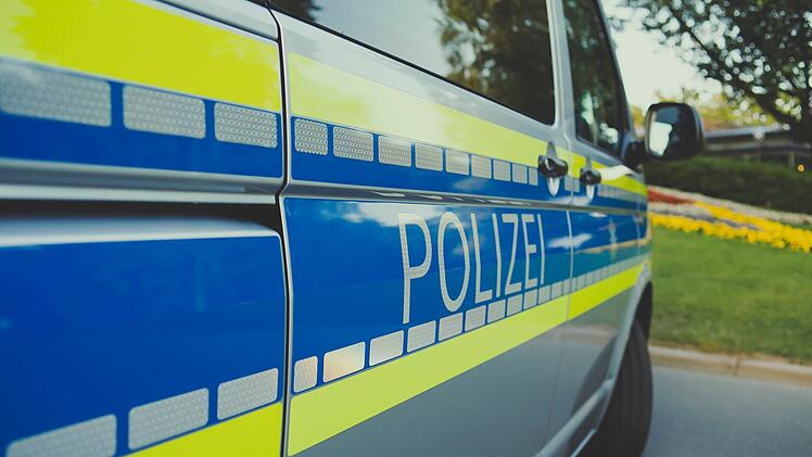 A70 bei Eltmann: Streifenwagen der Polizei Bamberg war am Montag an einem Unfall beteiligt