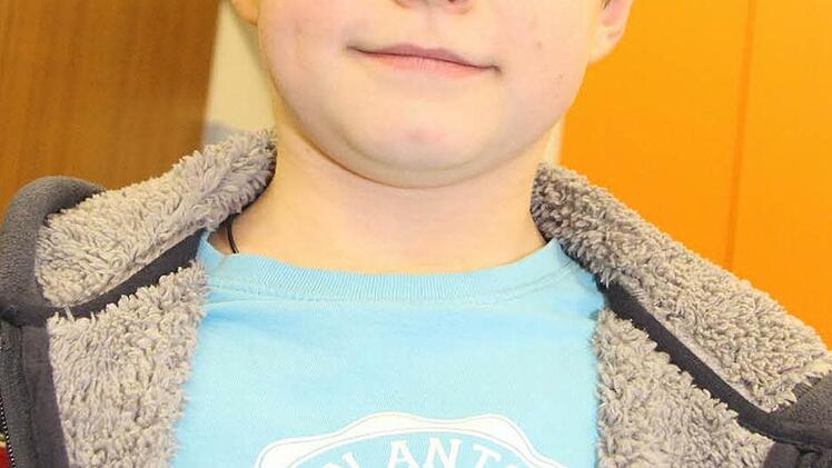 Maik Meier (9) hat selbst noch keine echte Vorstellung, welches Instrument das Richtige sein könnte. "Aber der Papa hat was angekreuzt, was, weiß ich jetzt nicht. Aber mir ist es eigentlich egal, ich mach das dann", sagt Maik Meier.