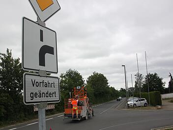 Gestern hat eine Firma die Markierungen aufgesprüht. Foto: Franziska Rieger