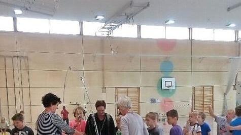 Die Bayerische Sportjugend im Kreis Bamberg und die Jugend des Technischen Hilfswerks beteiligten sich vor zwei Jahren am Wettbewerb und wurden f&uuml;r ihre Projekte ausgezeichnet. Foto: Archiv