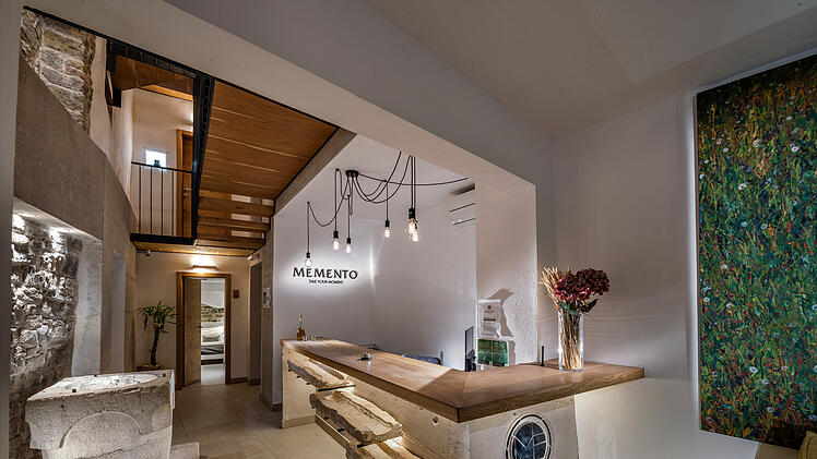 Memento Lobby