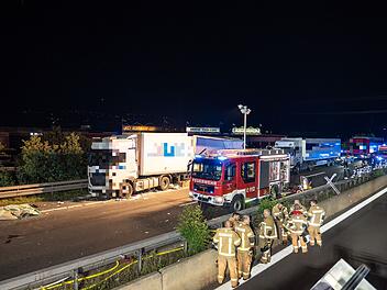 A70 bei Eltmann: Polizei spricht nach Lkw-Tragödie von "Trümmerfeld vor Ort"