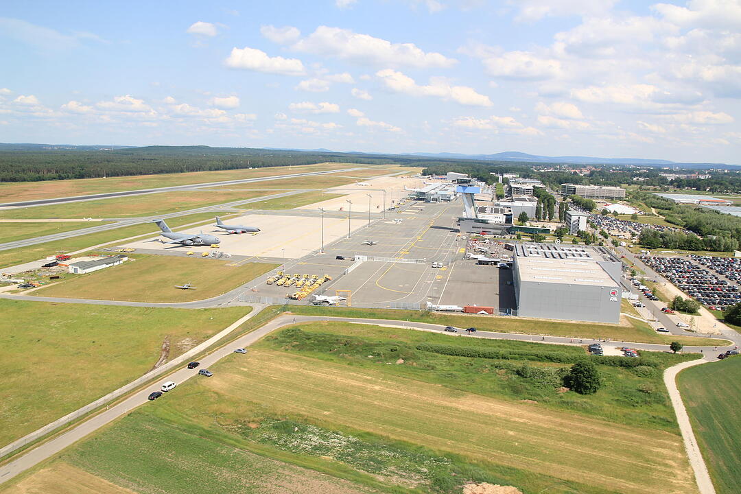 Airport (1)