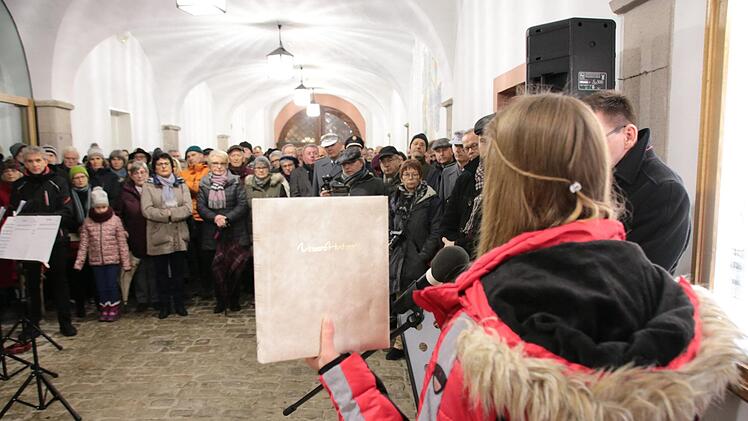 Eindrücke von der Gedenkfeier. Foto: Ralf Ruppert
