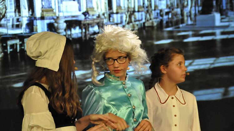 "Die Schöne und das Biest" : Aufführung des Kindermusicals des Herz Jesu Kinder- und Jugendchores und der Musikschule Bad Kissingen Foto: Peter Klopf