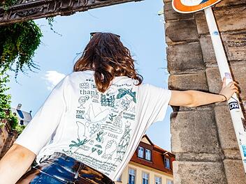 Bamberg: Studierende unterstützen Bars mit Shirt-Verkauf