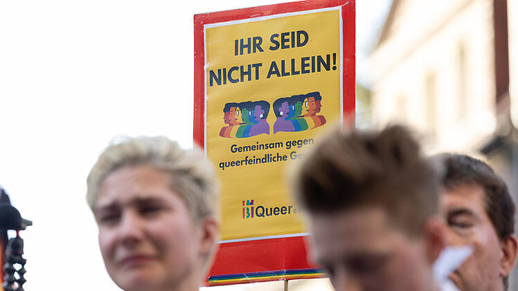 Demonstration gegen Gewalt an queeren Menschen