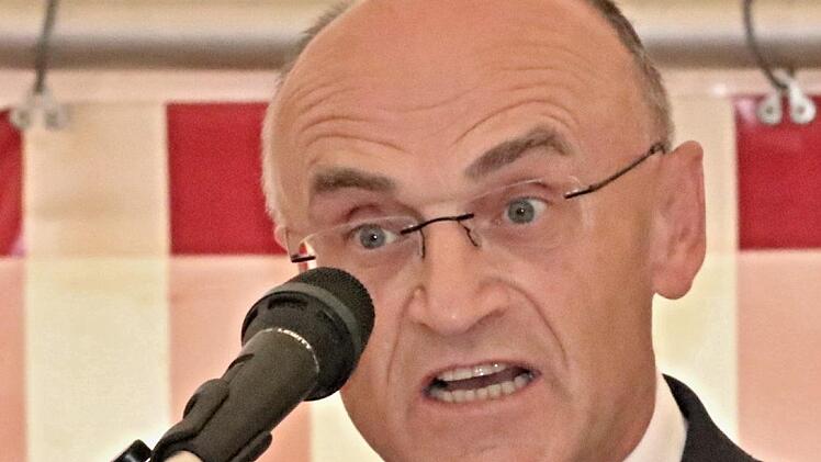 Landrat Wilhelm SchneiderH. Will