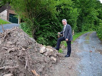 Bürgermeister Werner zieht eine ernüchternde Bilanz der Unwetterschäden im Trebgaster Gemeindegebiet. Deren Beseitigung wird mindestens 30 000 bis 40 000 Euro kosten. Den Ortsteil Waizendorf (Bild) hat es am schlimmsten erwischt. Foto: Dieter Hübner