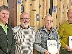 Die geehrten Mitglieder in Gold: (von links) B&uuml;rgermeister Mario G&ouml;tz, Steffen Manger, Alexander Leitschuh, Herbert Winter, Walter Jopp, Kreisvorsitzender Markus Stockmann, Walter Manger (nicht anwesend).