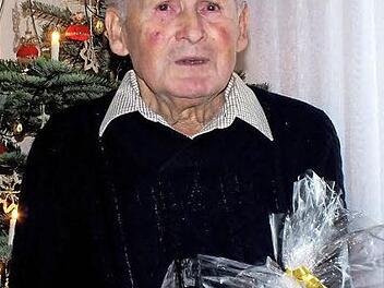 Nikolaus Lutz feierte am Montag seinen 90. Geburtstag. Foto: A. Beuerlein