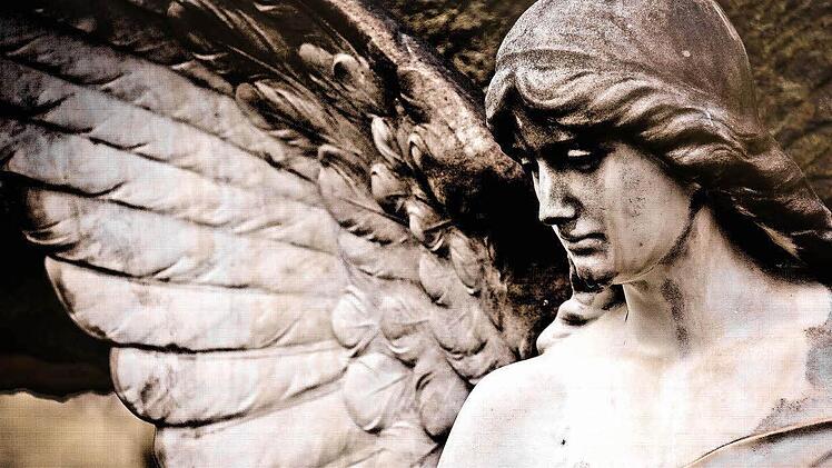November: Der St. Johannisfriedhof in Nürnberg ist Deutschlands schönste Ruhestätte. Der Friedhof erhielt in diesem Jahr die besondere Auszeichnung. Foto: Matthias Hoch