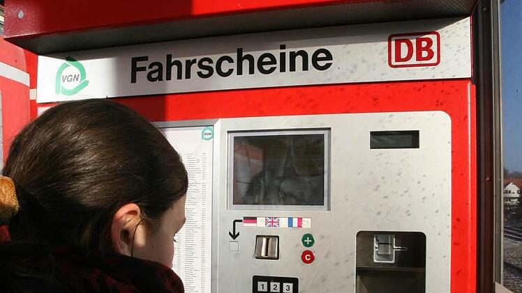Bahnkarten kann man in Kulmbach lösen, aber nicht die Tickets des Verkehrsverbunds Großraum Nürnberg.