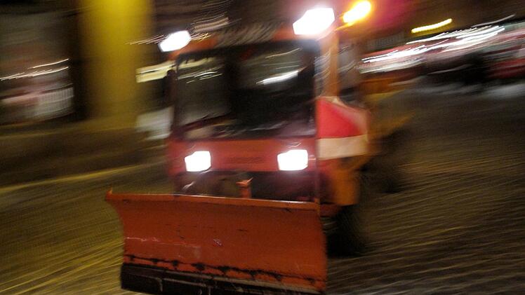 &Uuml;berraschende Wende im Berufungsprozess wegen fahrl&auml;ssiger T&ouml;tung gegen einen Streufahrzeugfahrer Symbolfoto: Uwe Zucchi/dpa