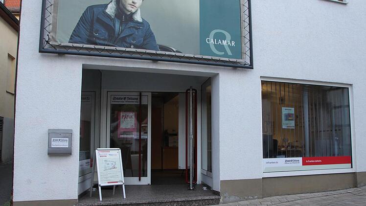 Eingang des Redaktionsbüros der Saale-Zeitung in Bad Brückenau von der Hofgasse aus. Foto: Ulrike Müller