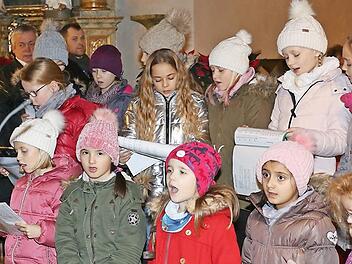 Die Nachwuchssänger des Kinderchors "Rothkehlchen"  Foto: Gerd Klemenz