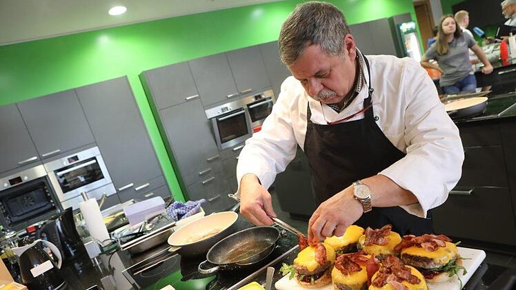 Impressionen vom Oberfranken-Burger-Wettbewerb im Kulmbacher Mupäz Foto: Barbara Herbst