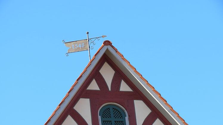 Jahreszahl auf dem Dach