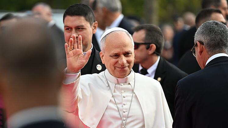 Papst Leo XIV. besucht Frankreich