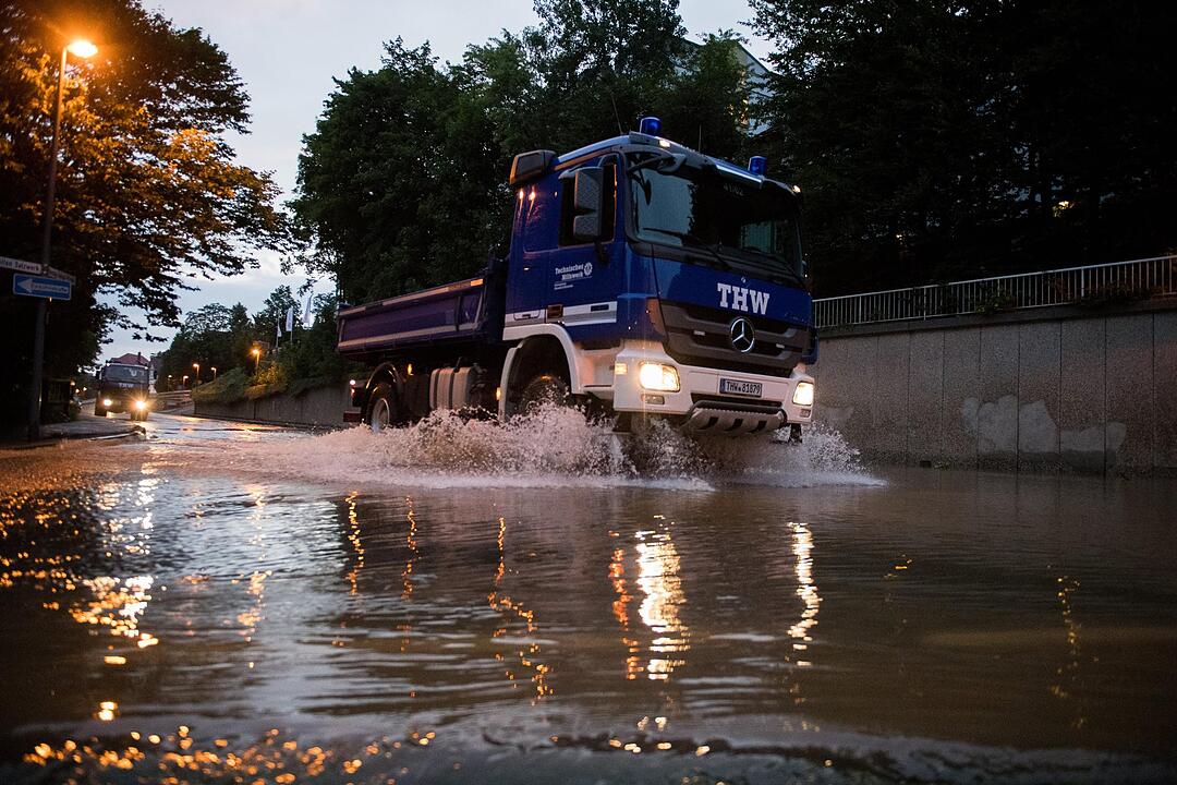 Hochwasser in Deutschland: Der Kampf gegen die Fluten