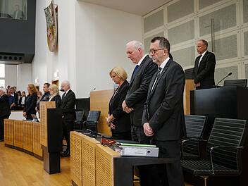 Schweigeminute für den in Völklingen getöteten Polizisten