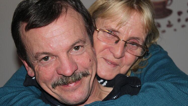 Hermann Germuth und Brunhilde Apan-Schmidt sind nicht nur ein Paar, sie teilen auch die ungefähr gleiche Auffassung, wonach Vorsätze nicht lange tragen.  Fotos: Markus Häggberg