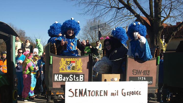 Faschingsumzug in Ebenhausen.  Foto: Stefan Geiger