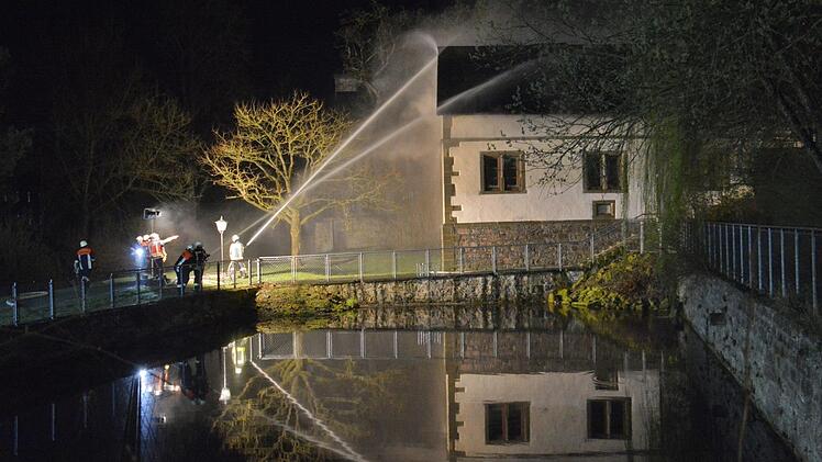 Feuer im Kloster Maria Bildhausen.  Foto: Hanns Friedrich
