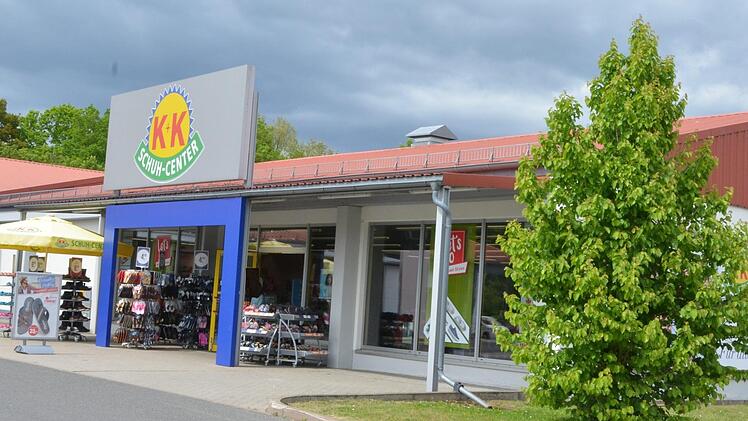 Der Schuhmarkt im Mühlweg wurde am Mittwoch Ziel eines Raubüberfalls. Foto: Rainer Lutz
