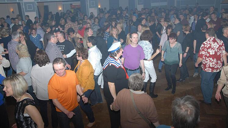 Eindr&uuml;cke von der &Uuml;-30-Party 2014