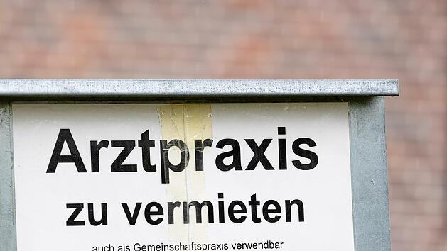 Die Hausärztinnen und Hausärzte werden auch im Landkreis Bad Kissingen immer weniger, weil viele bald in Rente gehen.