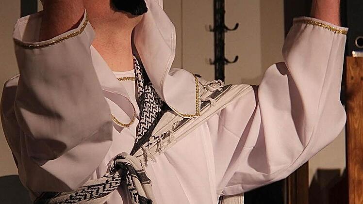 Marius Reith überzeugte in seiner Rolle als falscher Scheich.