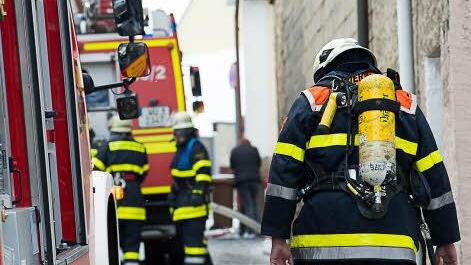 Atemschutzträger im Einsatz. Foto: Tobias Köpplinger