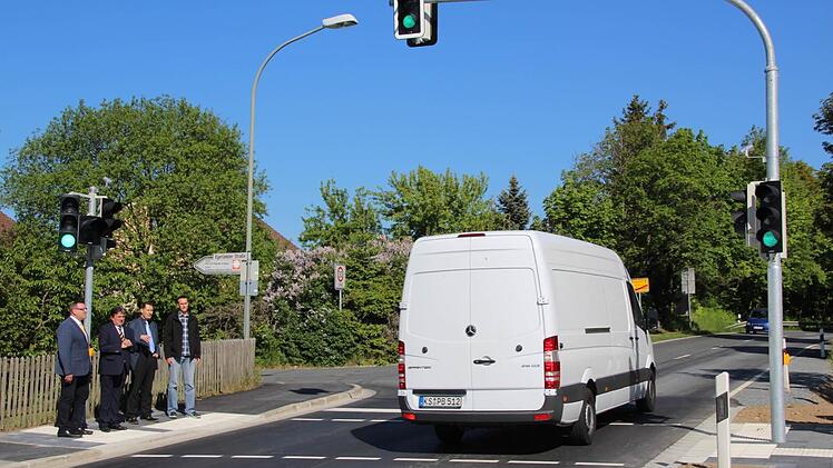 Die neue Verkehrssituation am Ortseingang von Stadtsteinach Foto: Matthias Beetz