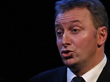 Bariton Martin Trepl in der Coburger Reithalle. Foto: Jochen Berger