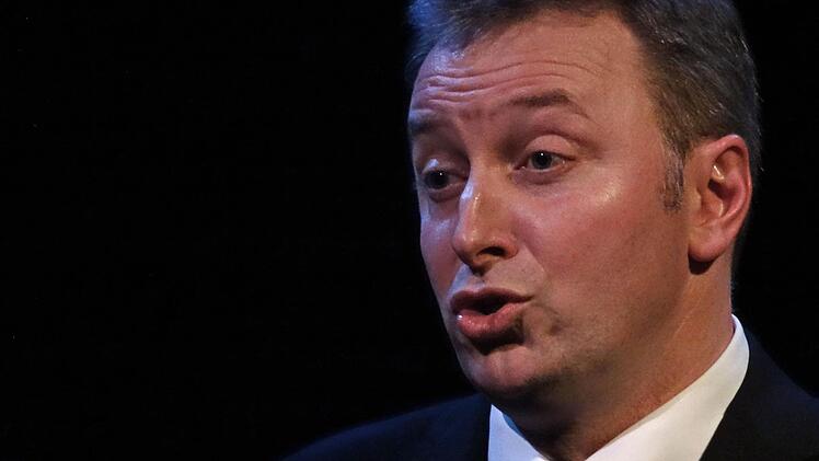 Bariton Martin Trepl in der Coburger Reithalle. Foto: Jochen Berger