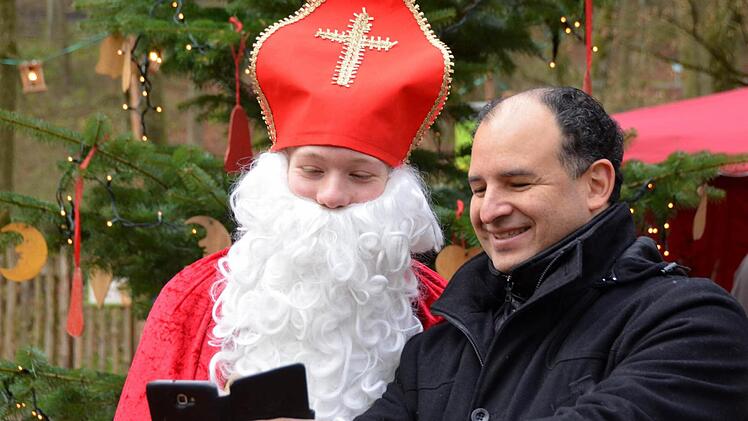Nikolaus-Besuch im Klaushof Foto: Peter Rauch