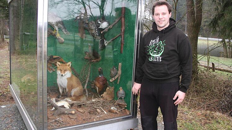 Die Schaukästen werden natürlich bleiben, Dominik Mösch würde gerne noch weitere präparierte Tiere ausstellen - und würde sich über Tier-Spenden freuen. Die Tiere sind übrigens alle Totfunde.