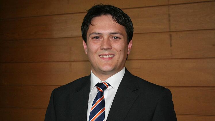 Neuer Prokurist der Raiffeisenbank Ebrachgrund ist Stefan Gebhardt aus Lisberg (früher Oberköst).